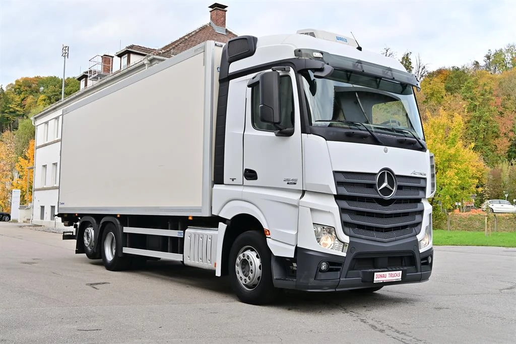 Mercedes-Benz Actros 2545 падащ борд Dhollandia, теглич - изображение 2