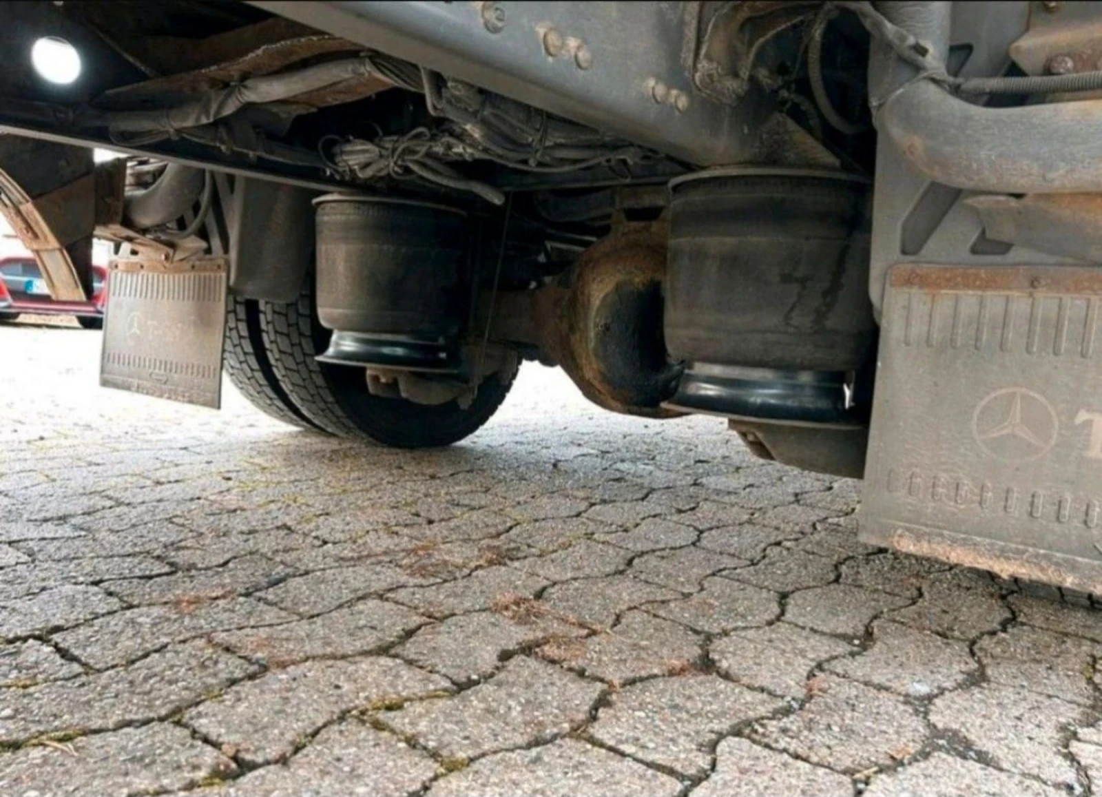 Mercedes-Benz Atego 822 - изображение 10