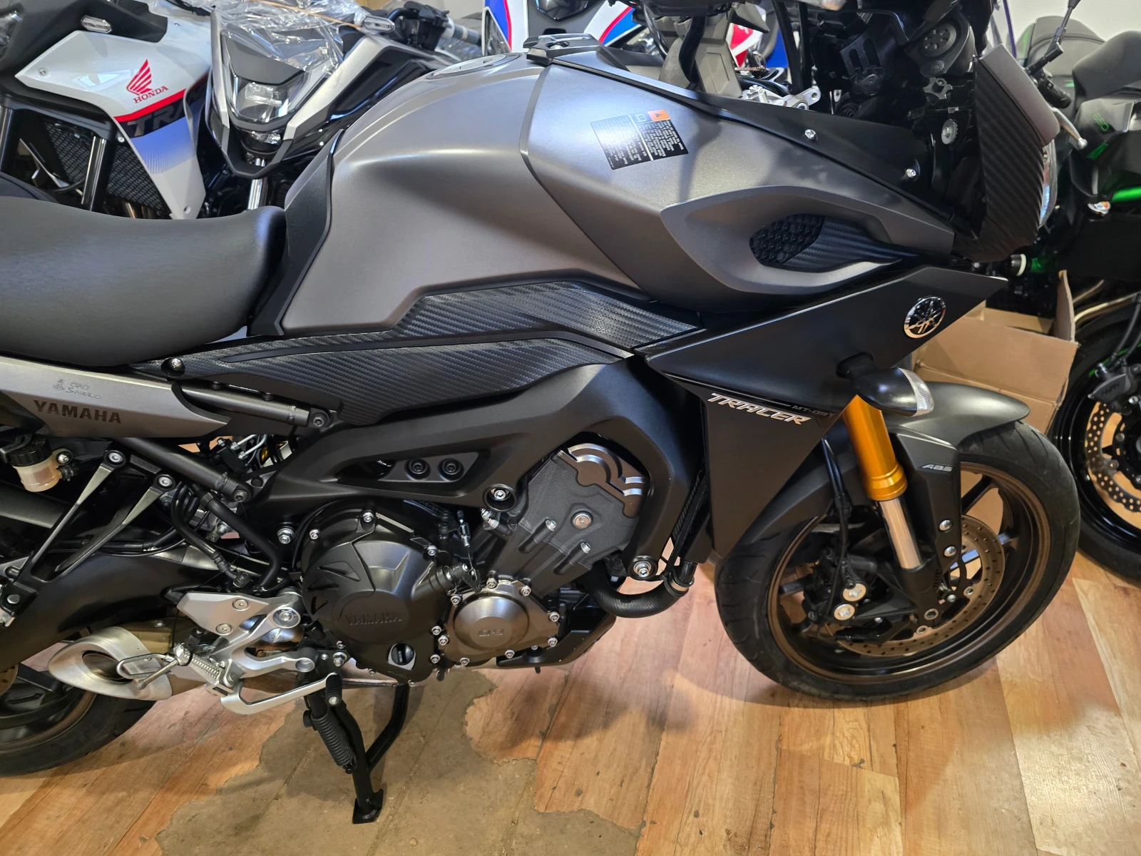 Yamaha Mt-09 Tracer 900 ABS, снимка 9 - Мотоциклети и мототехника - 54238344