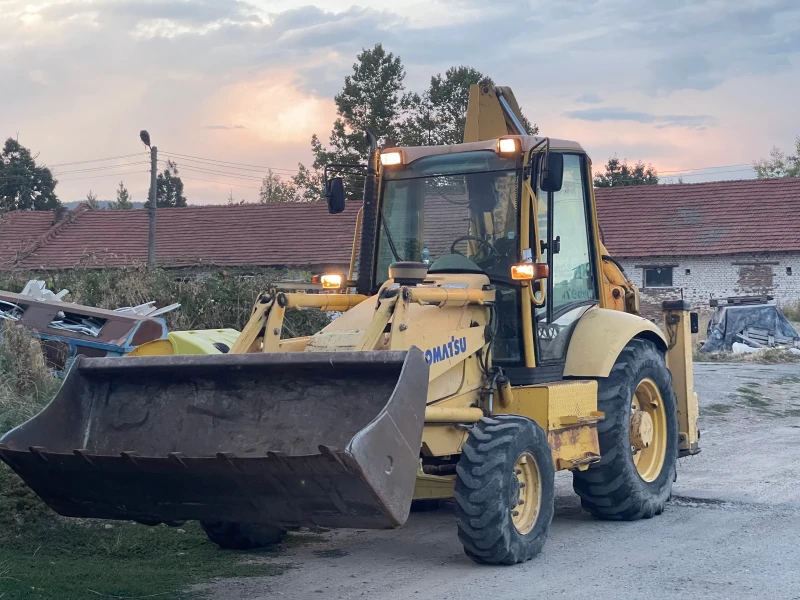 Багер Komatsu WB 97r, снимка 7 - Индустриална техника - 52269255