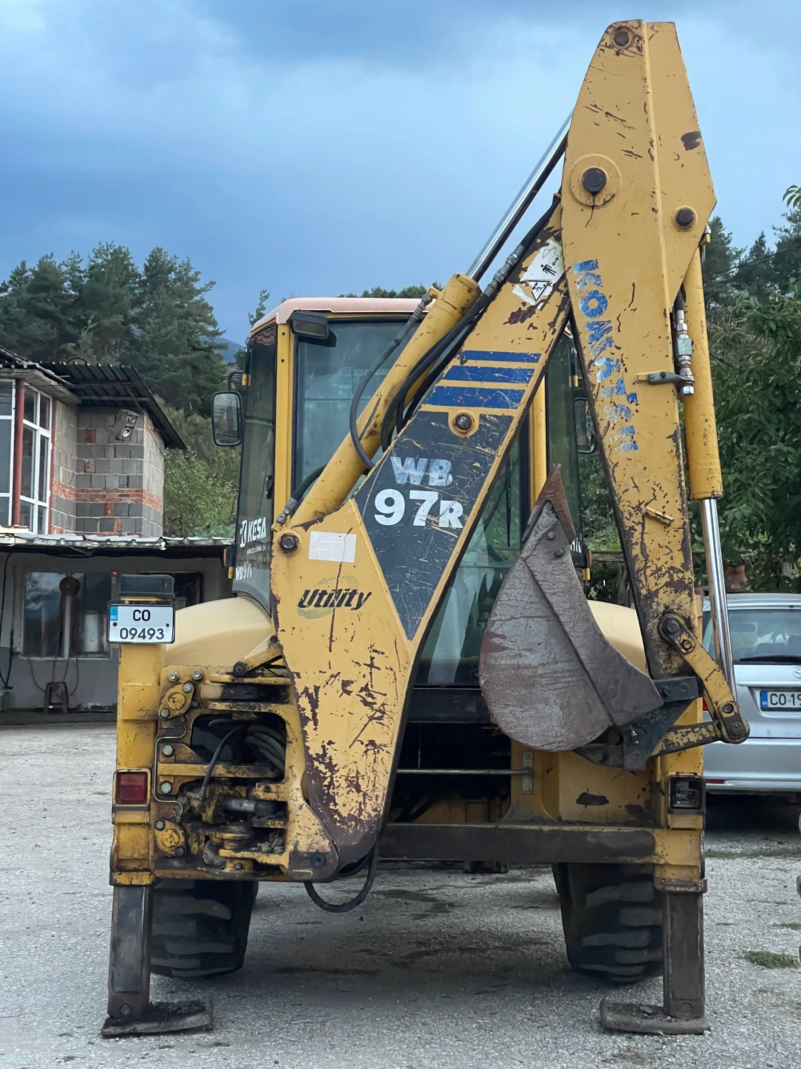 Багер Komatsu WB 97r - изображение 3