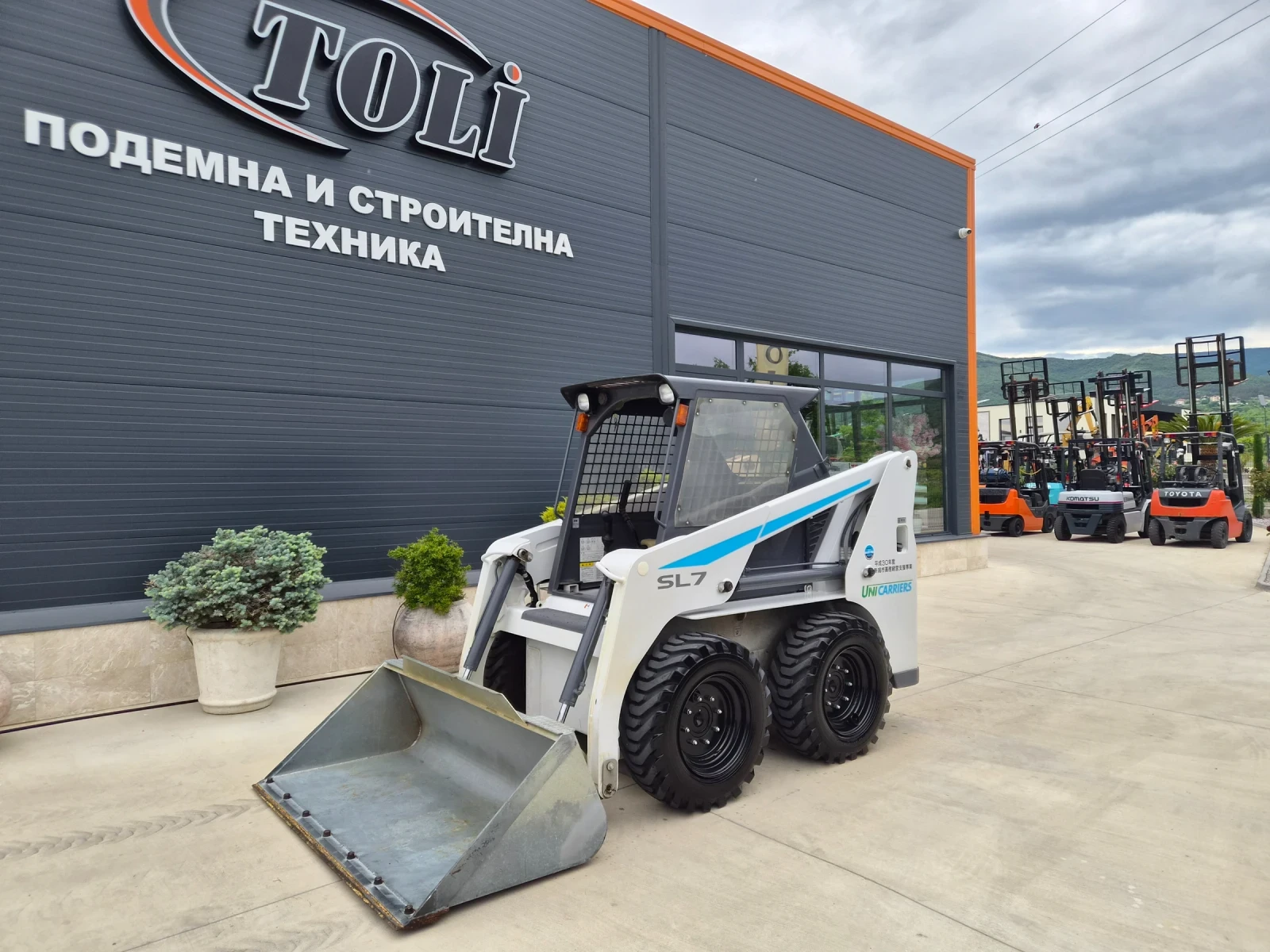 Мини челни товарачи Друга UniCarriers SL7 MADE IN JAPAN / TURBO / КАТО НОВ !