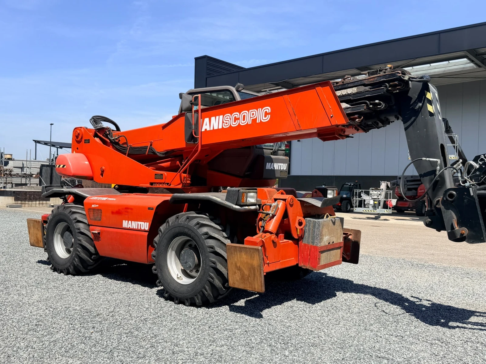 Телескопични товарачи Manitou MRT 2150 ЛИЗИНГ