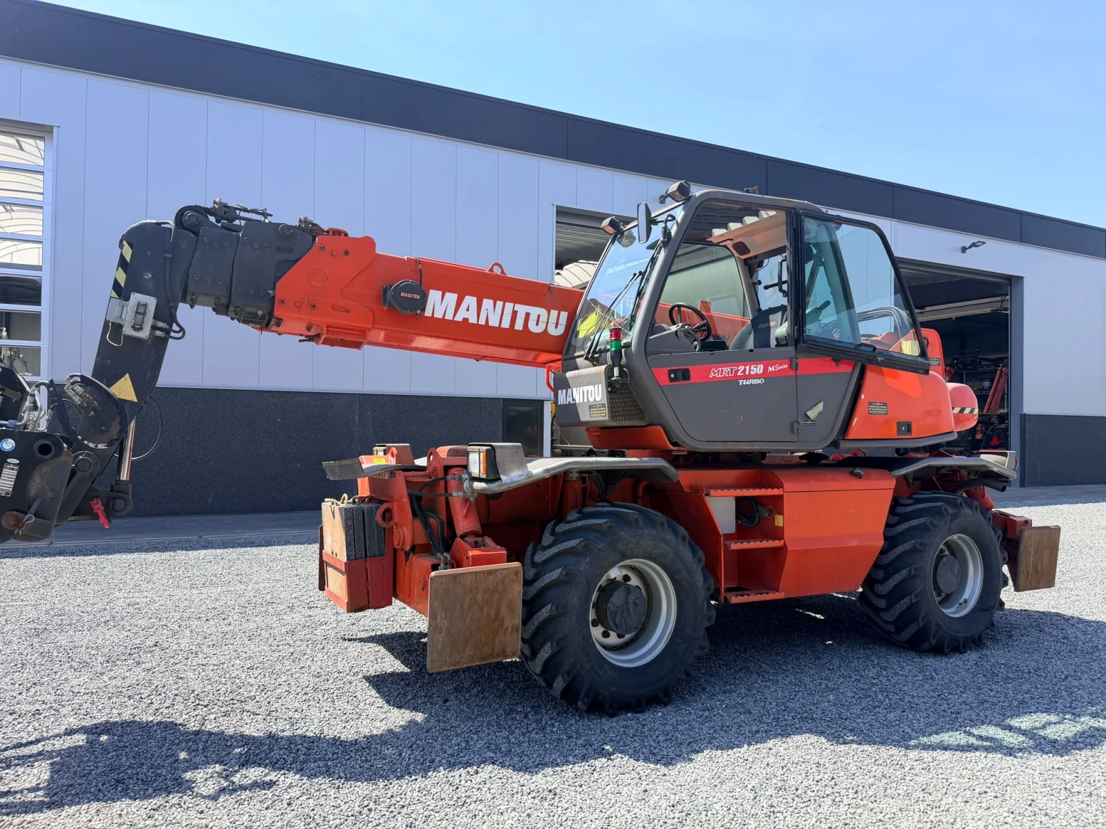 Телескопични товарачи Manitou MRT 2150 ЛИЗИНГ, снимка 5 - Индустриална техника - 55063645