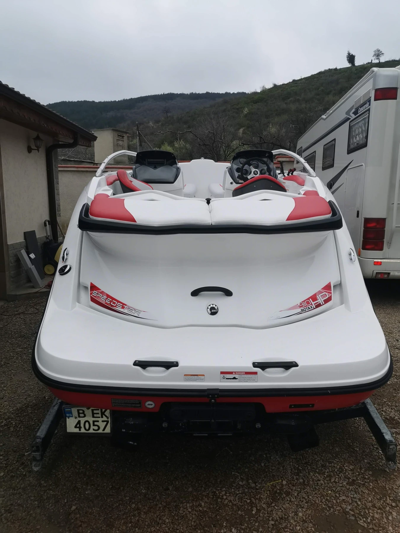 Лодка Bombardier Sea Doo  - изображение 2