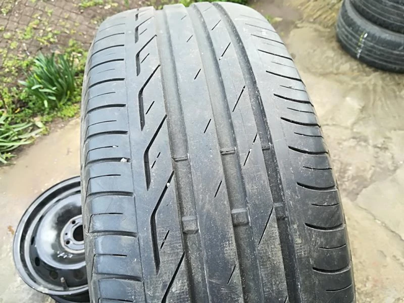 Гуми Летни 205/60R16, снимка 2 - Гуми и джанти - 26215922