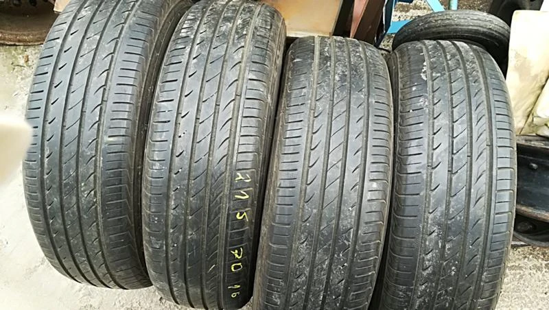 Гуми Летни 215/70R16, снимка 2 - Гуми и джанти - 24772369