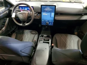 Ford Mustang Mach-E Select, снимка 8