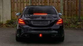  Mercedes-Benz C 63 A...