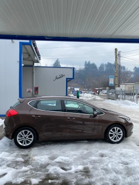 Kia Ceed 1.6 CRDi Navi, снимка 4