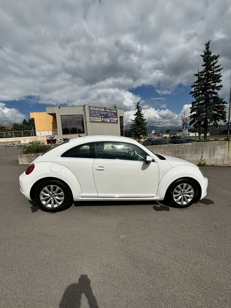 VW Beetle TDI, снимка 5 - Автомобили и джипове - 47455979