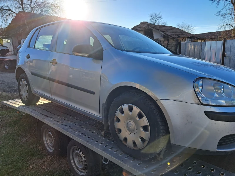 VW Golf 1.9 ТДИ 90к.с, снимка 5 - Автомобили и джипове - 48121966