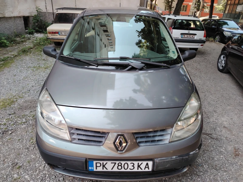 Renault Scenic, снимка 2 - Автомобили и джипове - 48153187