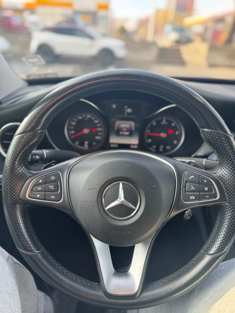 Mercedes-Benz C 220, снимка 8 - Автомобили и джипове - 48703800