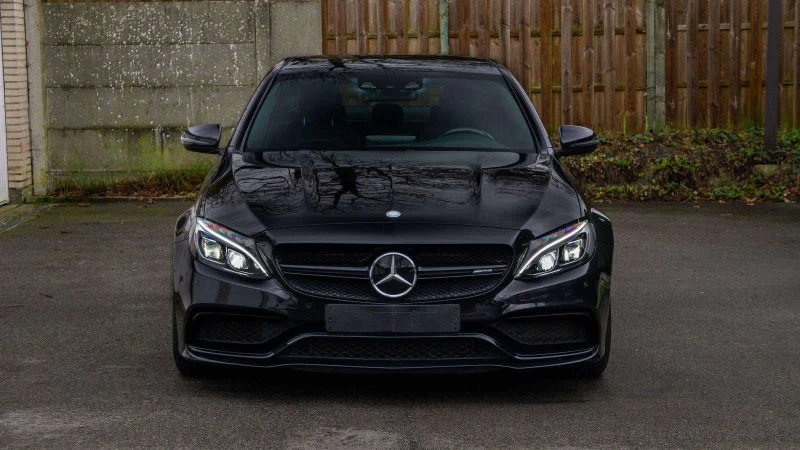 Mercedes-Benz C 63 AMG HEAD UP!LINE!FULL NIGHT BLACK EDITION!PANO!DIS!, снимка 3 - Автомобили и джипове - 49550890