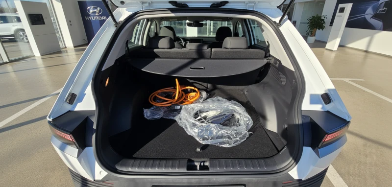 Hyundai Ioniq 5 72.6kWh* Гаранционна* SOH 100%* Серв.Книжка, снимка 9 - Автомобили и джипове - 52586710