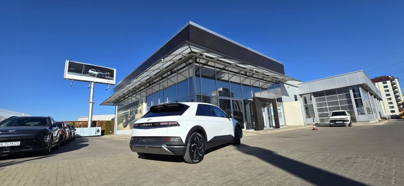 Hyundai Ioniq 5 72.6kWh* Гаранционна* SOH 100%* Серв.Книжка, снимка 6 - Автомобили и джипове - 52586710