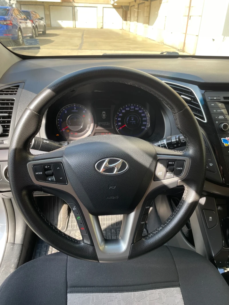 Hyundai I40 1.7 crdi, снимка 9 - Автомобили и джипове - 52161131