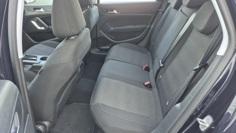 Peugeot 308 1.6 диз.Автомат 120к.с., снимка 13 - Автомобили и джипове - 52119101