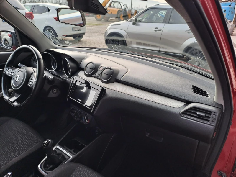 Suzuki Swift 1.2 GL+ Special HYBRID Коледен Бонус 5%, снимка 13 - Автомобили и джипове - 52628503