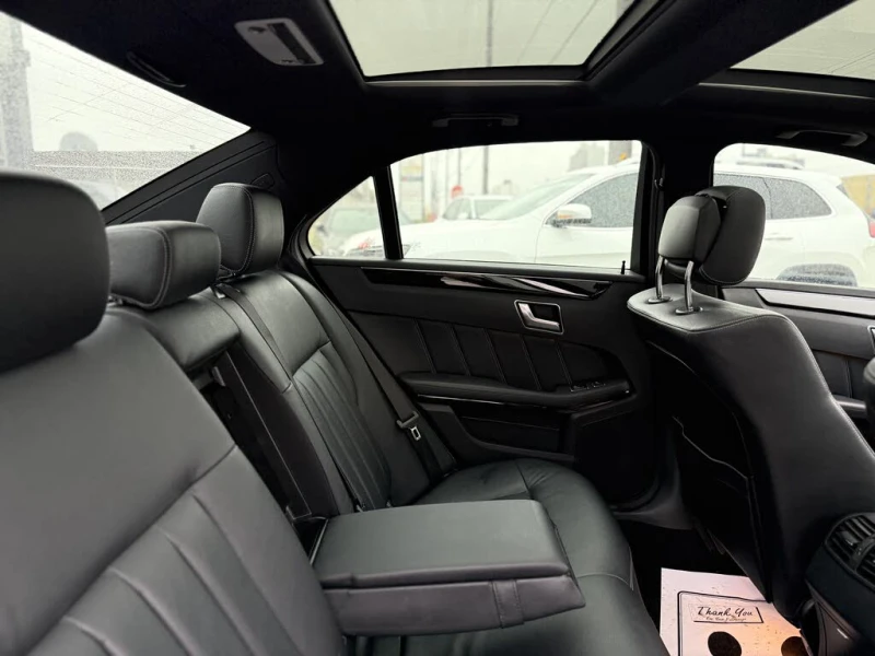 Mercedes-Benz E 400 4Matic* , снимка 13 - Автомобили и джипове - 52729405