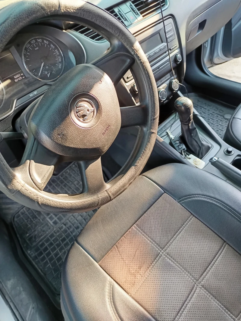 Skoda Octavia, снимка 7 - Автомобили и джипове - 52797346