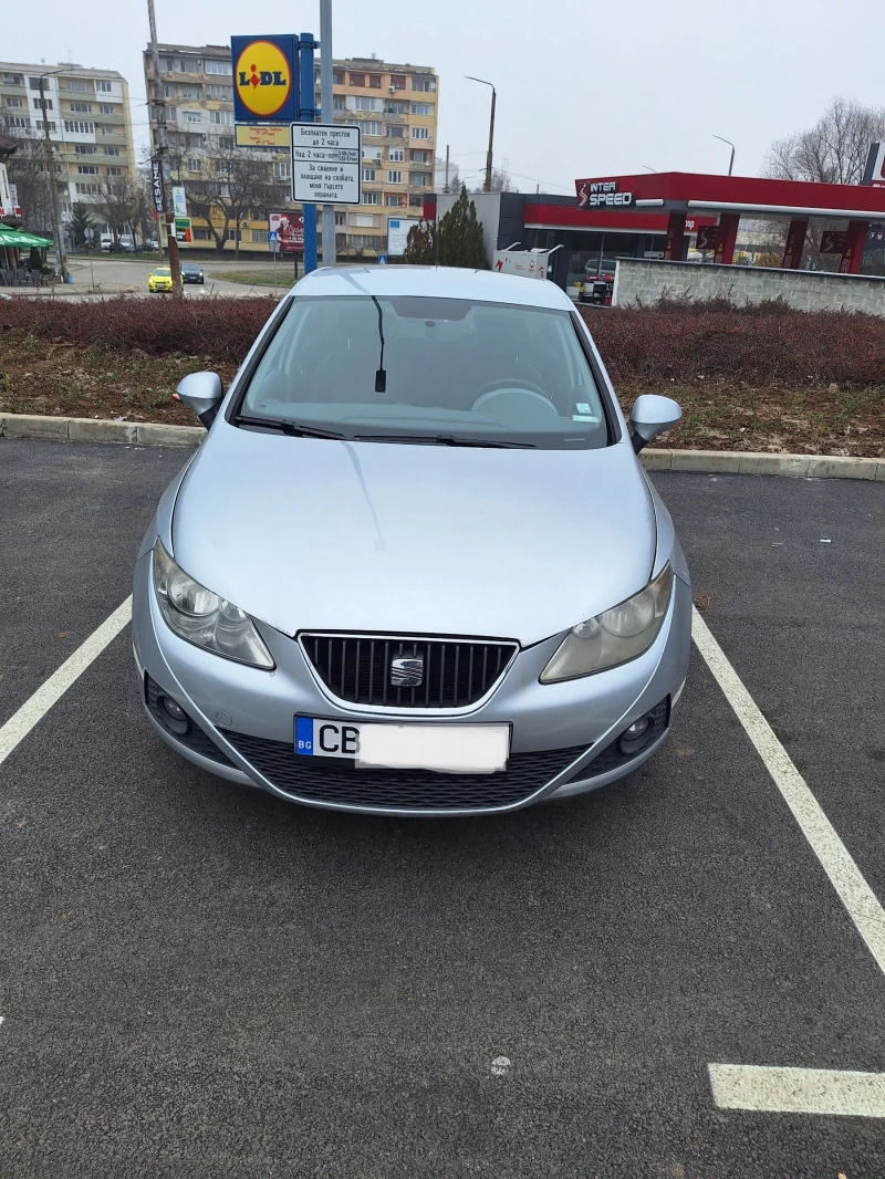 Seat Ibiza 1.2i, снимка 2 - Автомобили и джипове - 52830508