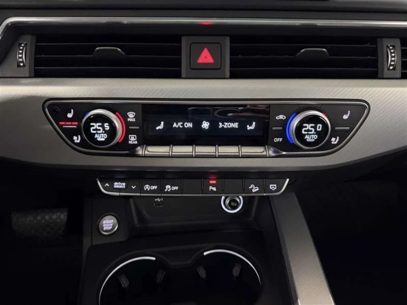 Audi A4 Allroad * Premuim Plus * CARFAX * БЕЗ ПЪРВОНАЧАЛНА ВНОСКА, снимка 16 - Автомобили и джипове - 52843063