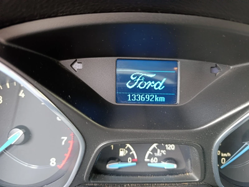 Ford Focus, снимка 6 - Автомобили и джипове - 53262670