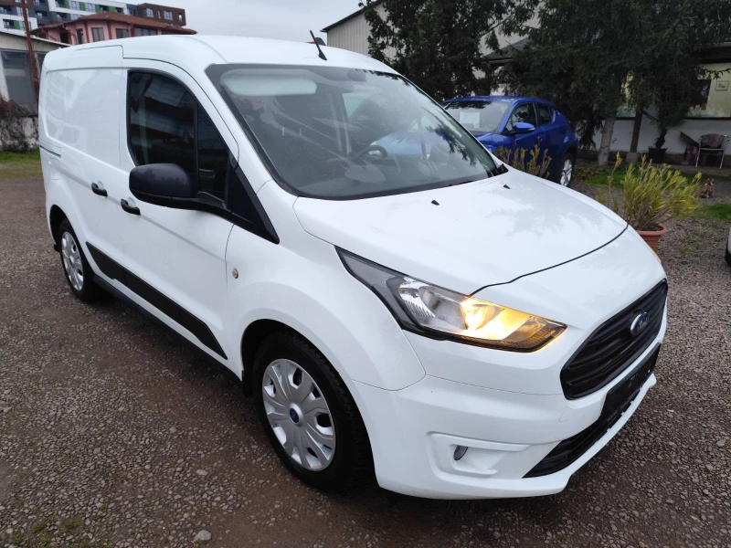 Ford Tourneo Connect T220 1.5 Tre, снимка 4 - Автомобили и джипове - 53307506
