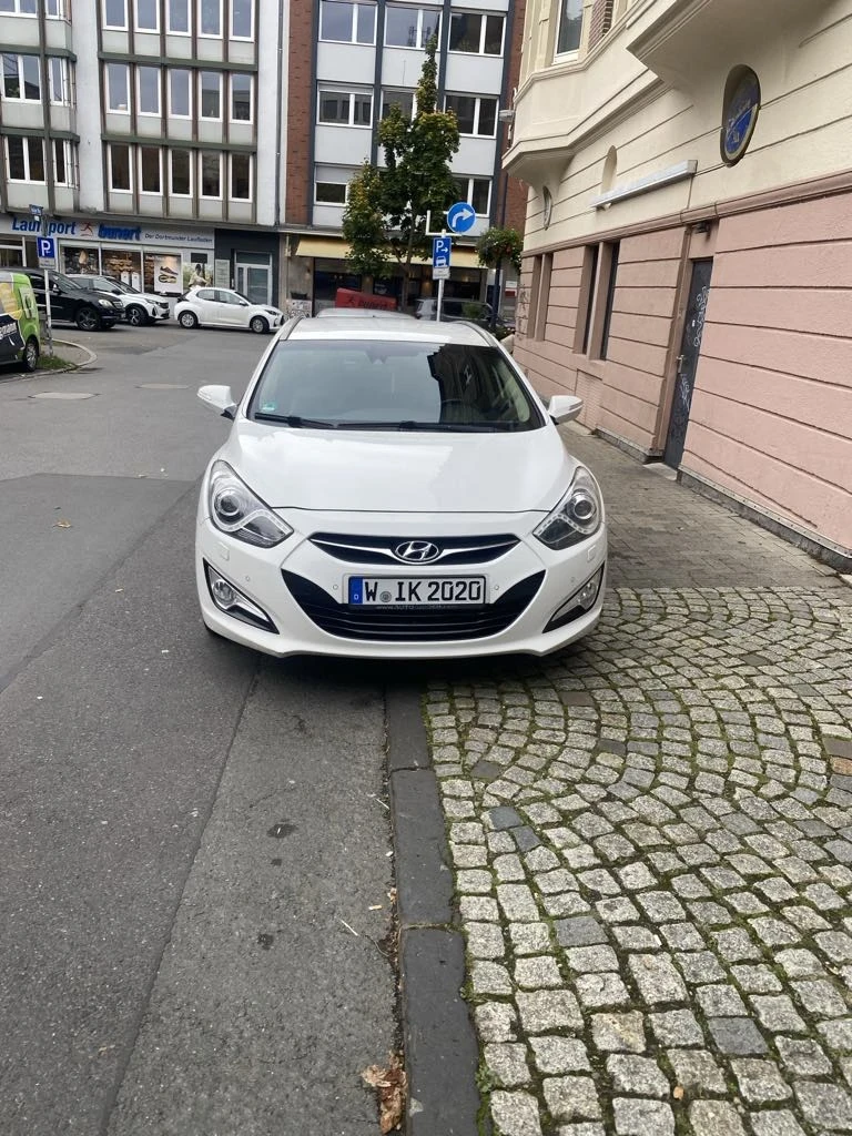 Hyundai I40 1.7 D 136кс, PREMIUM/XENON/NAVI/КОЖА, снимка 1 - Автомобили и джипове - 48287973