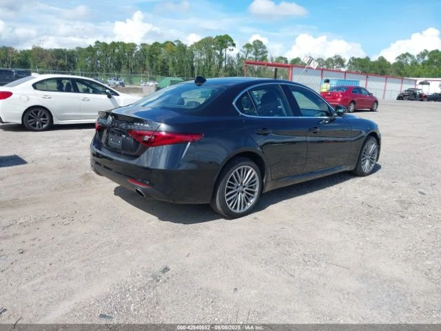 Alfa Romeo Giulia Ti AWD 280кс * Възможност за Лизинг*  - изображение 4
