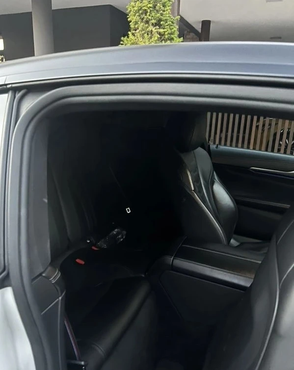 BMW 850 i xDrive Coupe, снимка 6 - Автомобили и джипове - 53293172