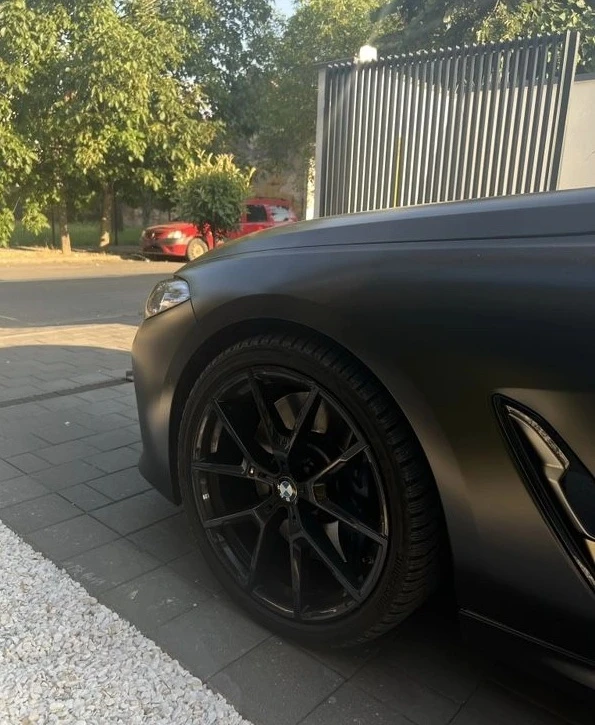 BMW 850 i xDrive Coupe, снимка 4 - Автомобили и джипове - 53293172