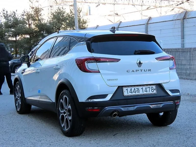 Renault Samsung Captur 1.3 Tce Edition Paris, снимка 3 - Автомобили и джипове - 55748198