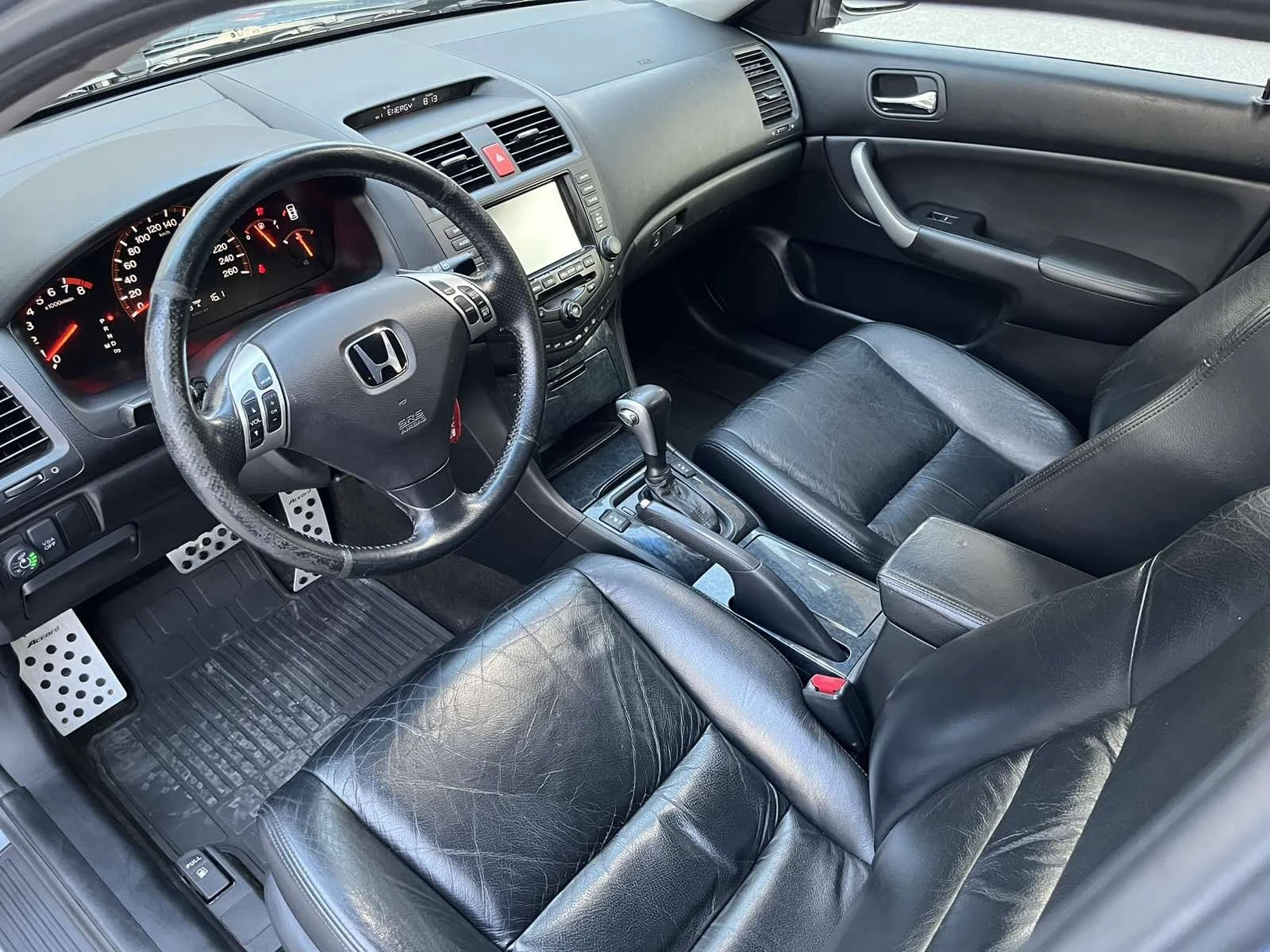 Honda Accord Tourer - 2.4 газ - изображение 8