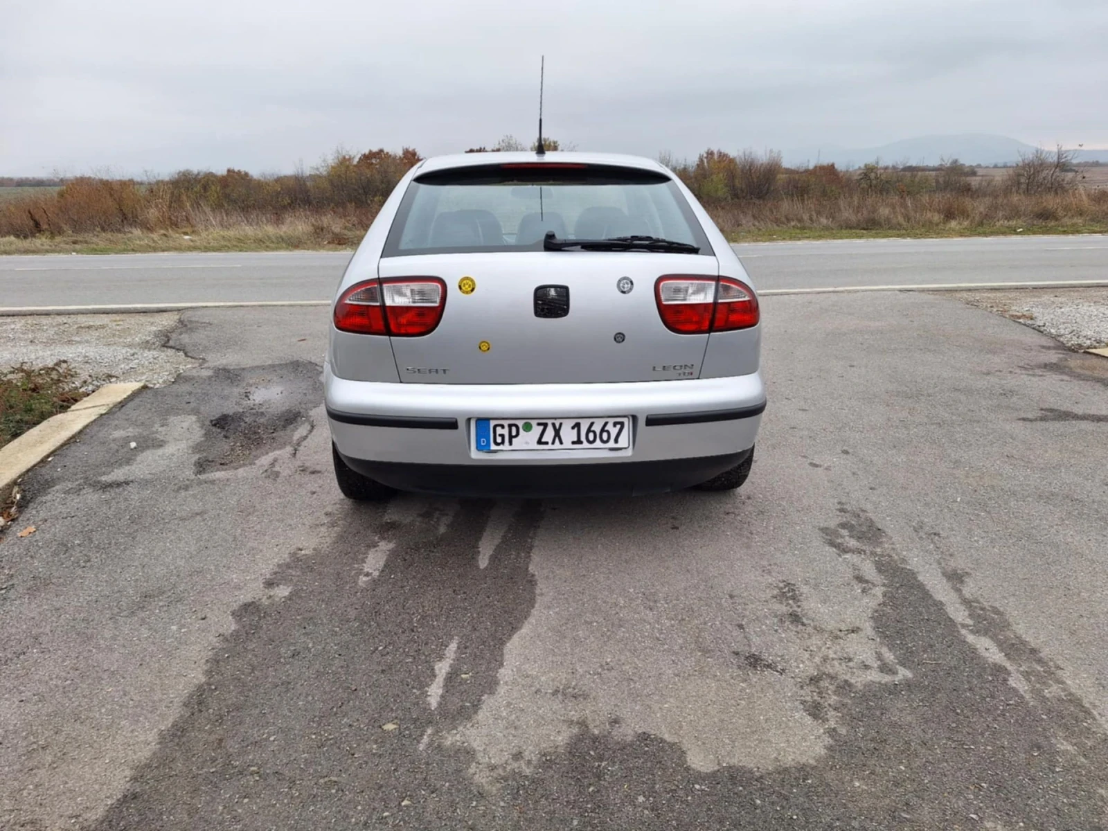 Seat Leon 1.9TDI 110ks - изображение 5