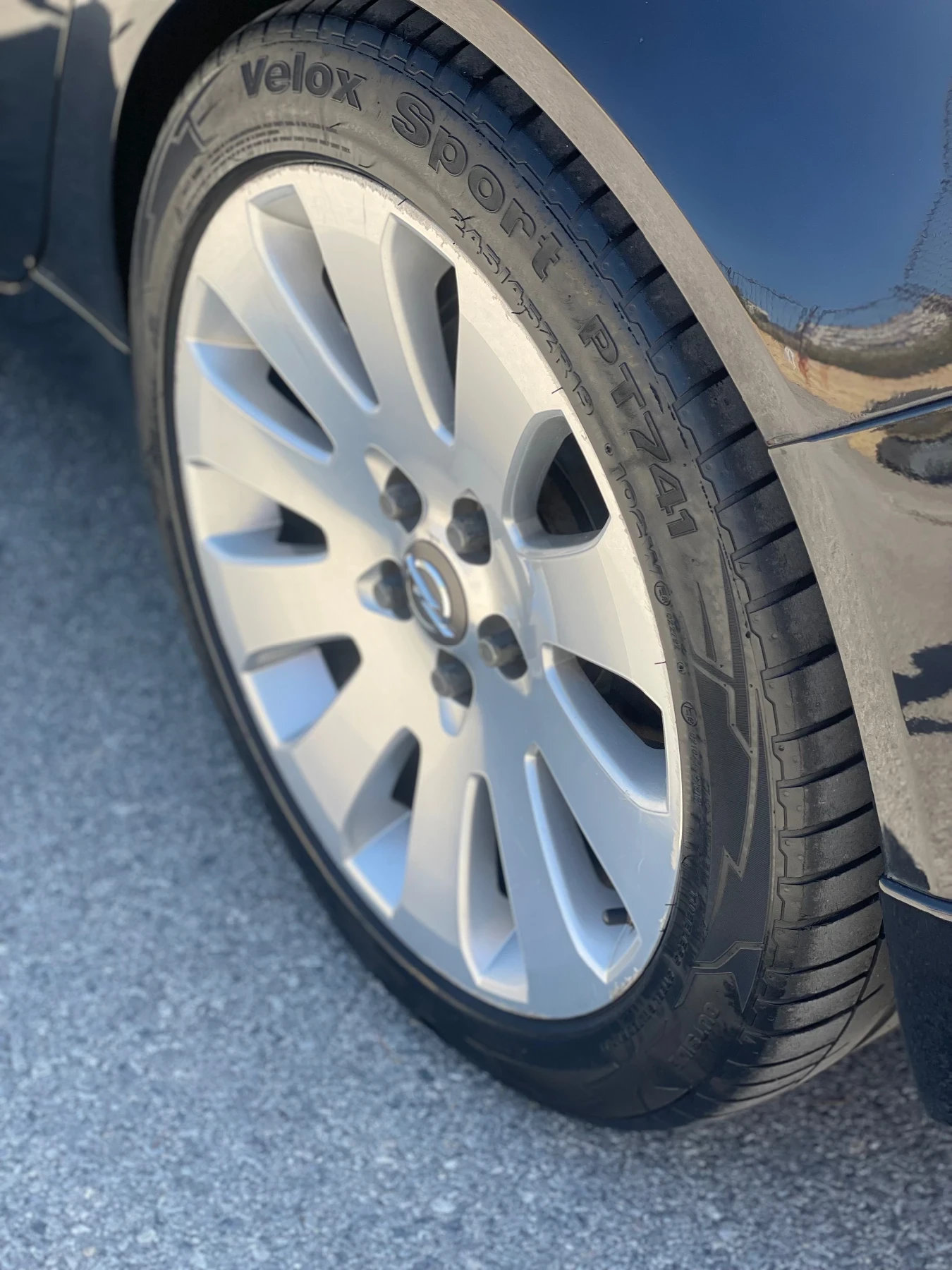 Opel Insignia Insignia 2.8 T  - изображение 8