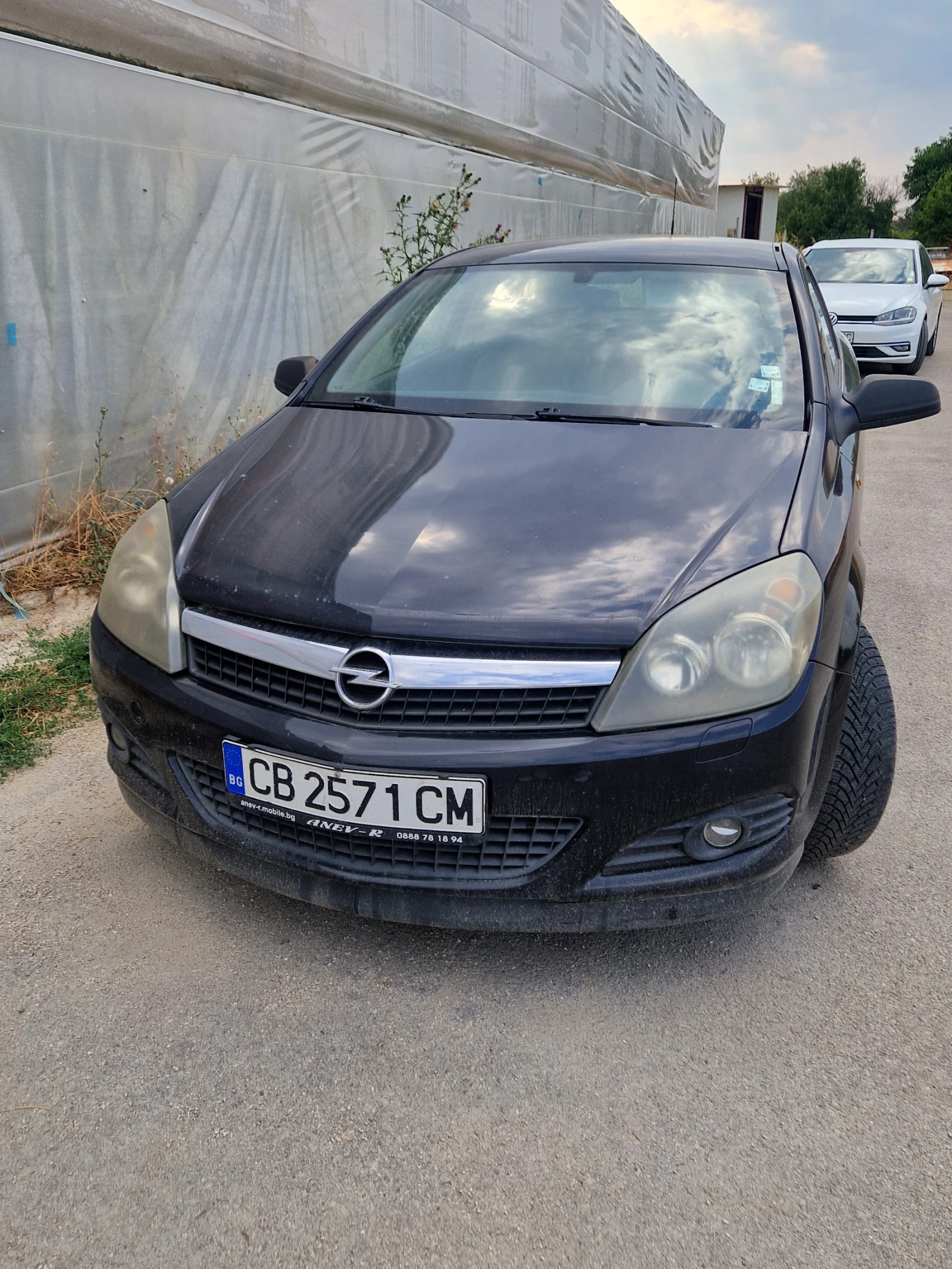 Opel Astra  H 1.7 CDTI GTC - изображение 2