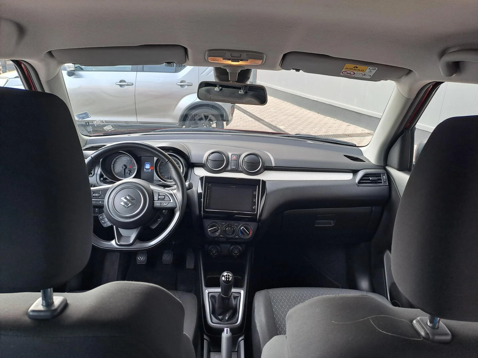 Suzuki Swift 1.2 GL+ Special HYBRID   5% | Mobile.bg   15