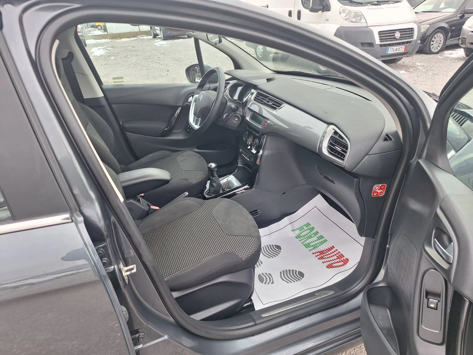 Citroen C3 1.2i-59000��-EXCLUSIVE-EURO 6B | Mobile.bg � ����������� 11