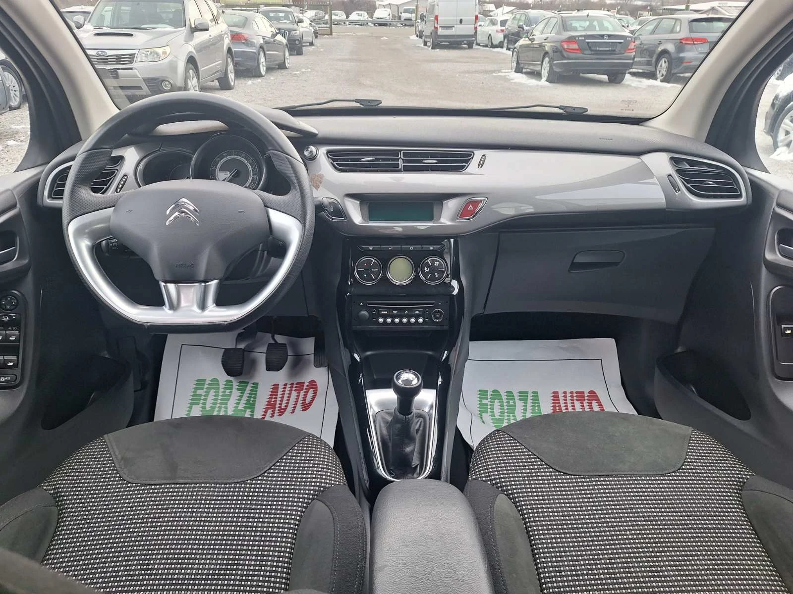 Citroen C3 1.2i-59000��-EXCLUSIVE-EURO 6B | Mobile.bg � ����������� 10