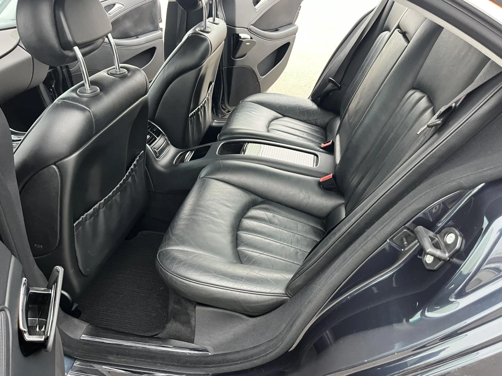 Mercedes-Benz CLS 350 3.5I 272�� FULL AMG ����������� �������� | Mobile.bg � ����������� 9