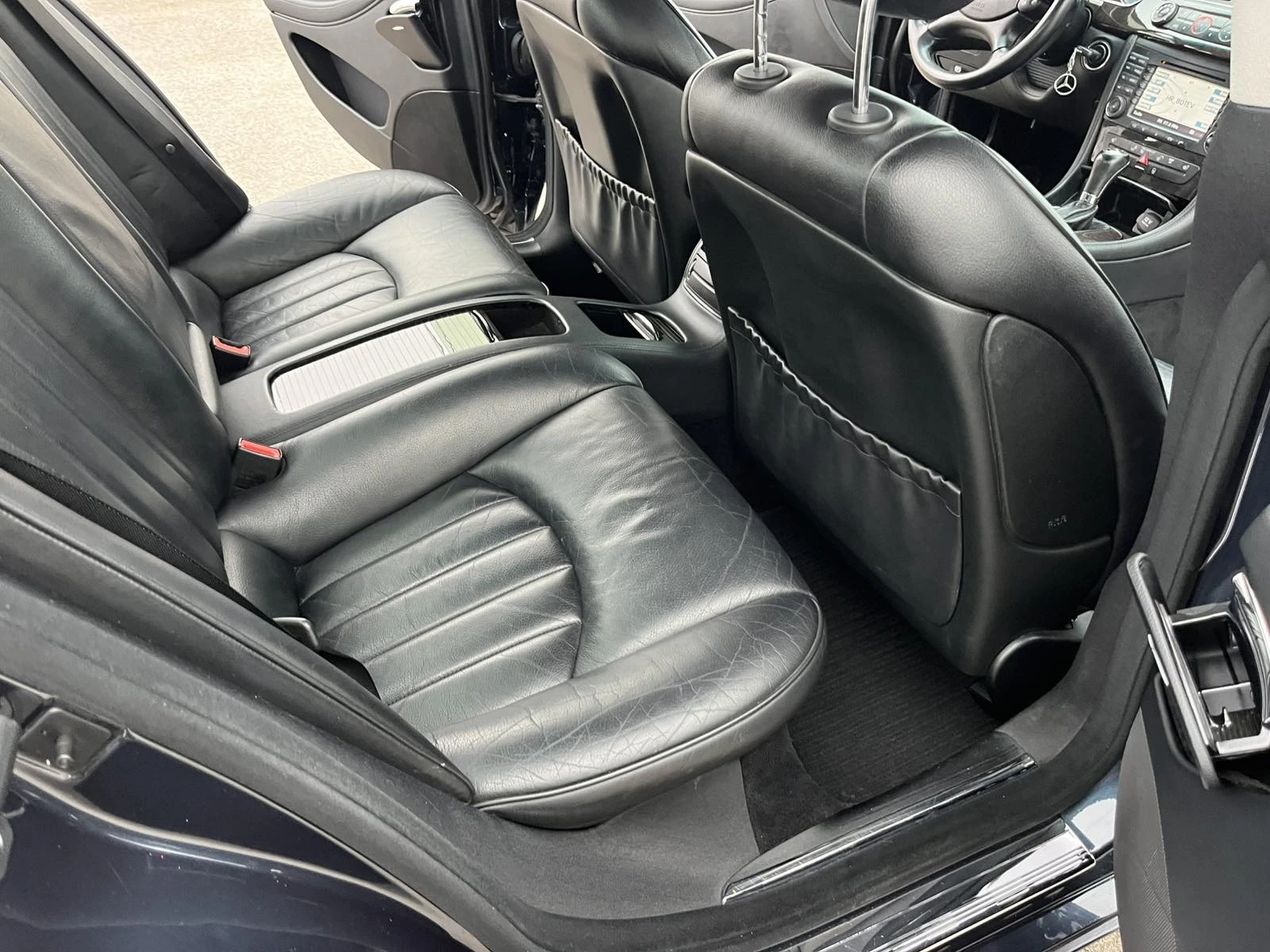 Mercedes-Benz CLS 350 3.5I 272�� FULL AMG ����������� �������� | Mobile.bg � ����������� 10