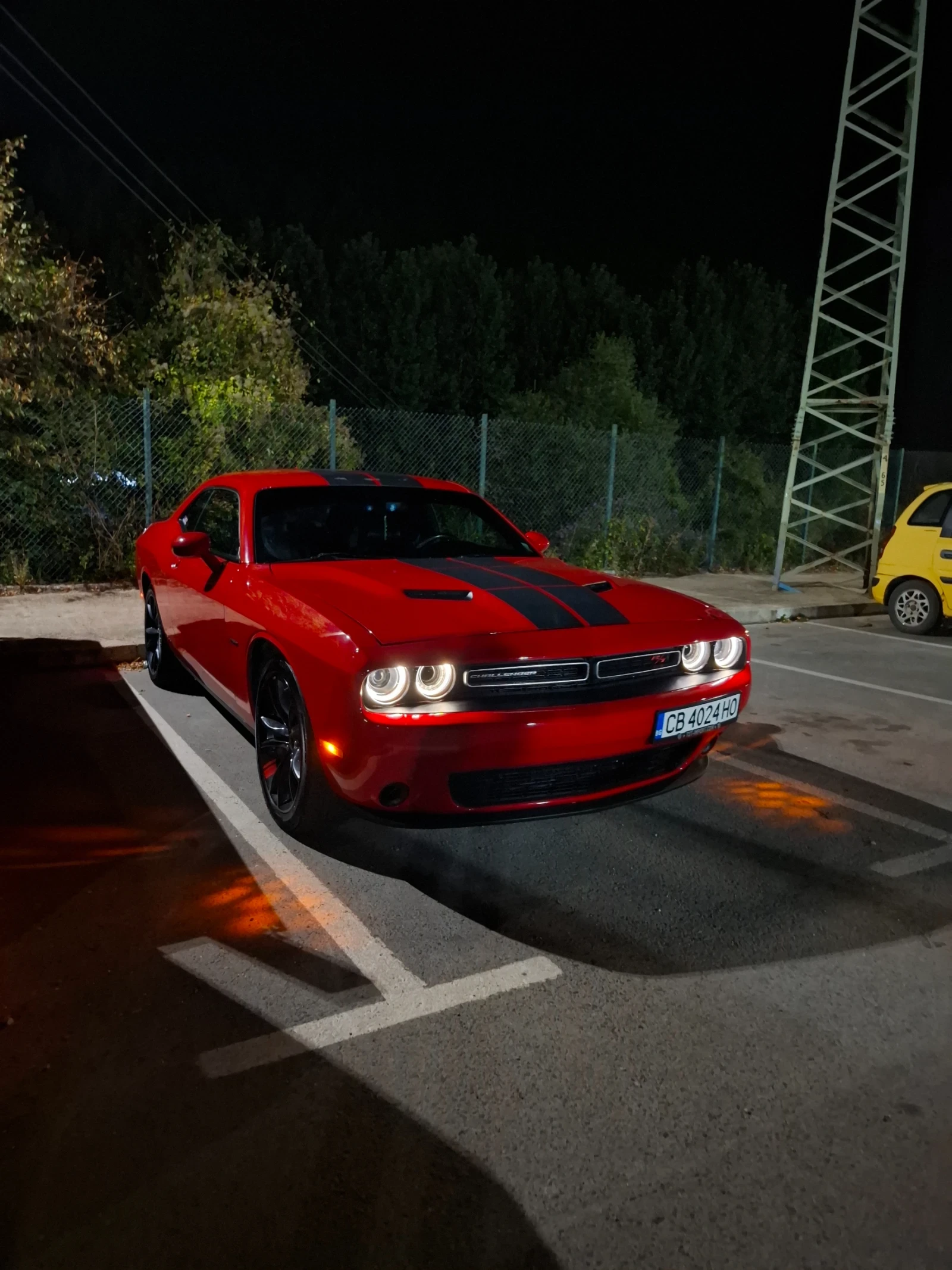 Dodge Challenger, снимка 7 - Автомобили и джипове - 53784001