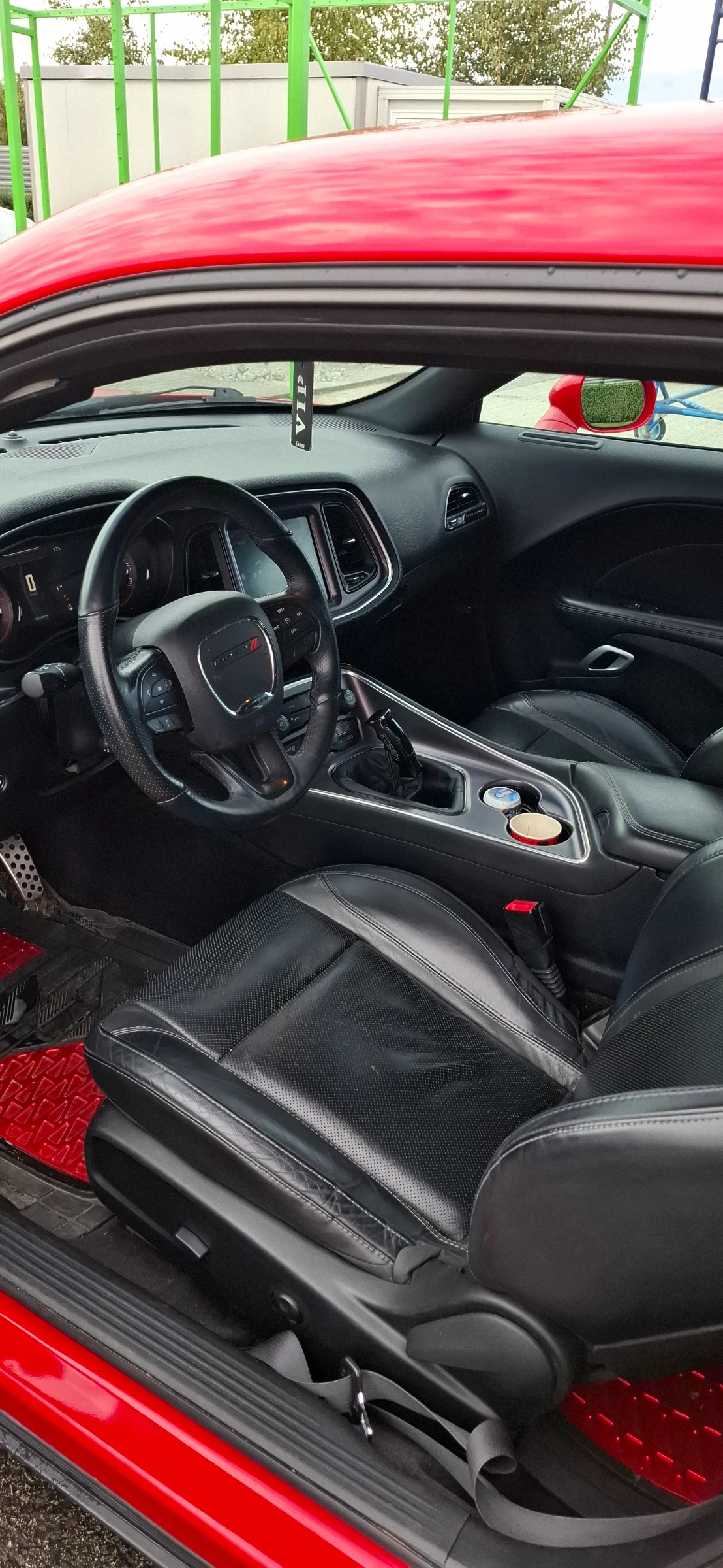 Dodge Challenger, снимка 6 - Автомобили и джипове - 53784001