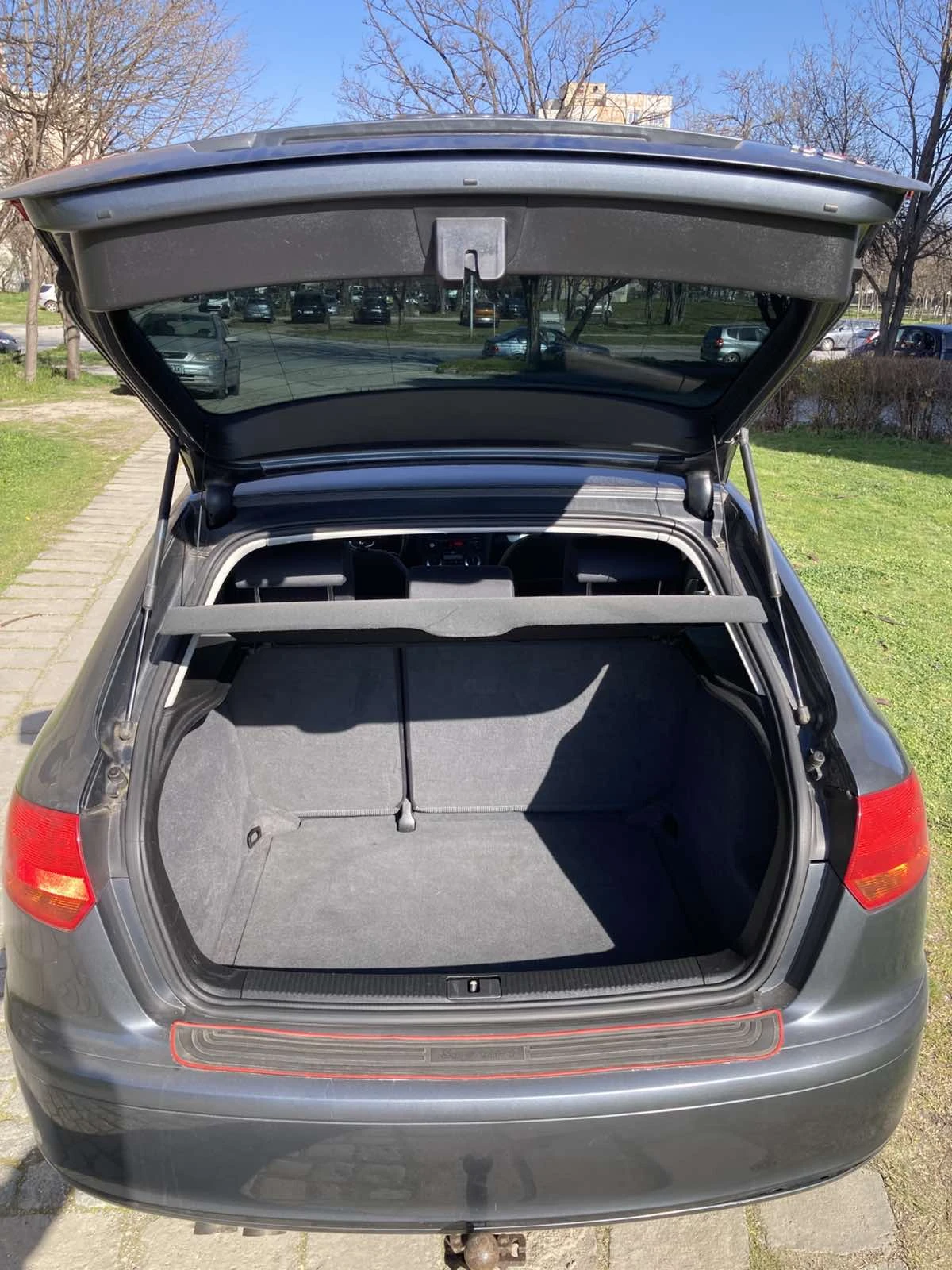 Audi A3 2.0TDI Sportback 6ск, снимка 9 - Автомобили и джипове - 53853541