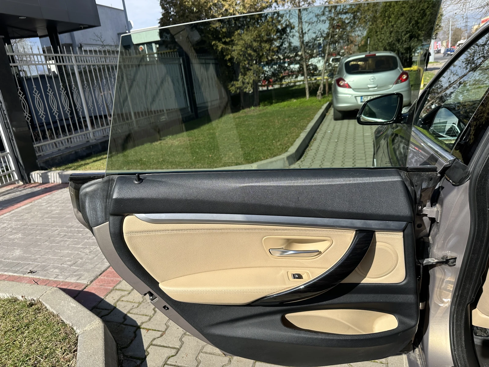 BMW 3gt 320d xDrive LED Luxury Line, снимка 14 - Автомобили и джипове - 54257019