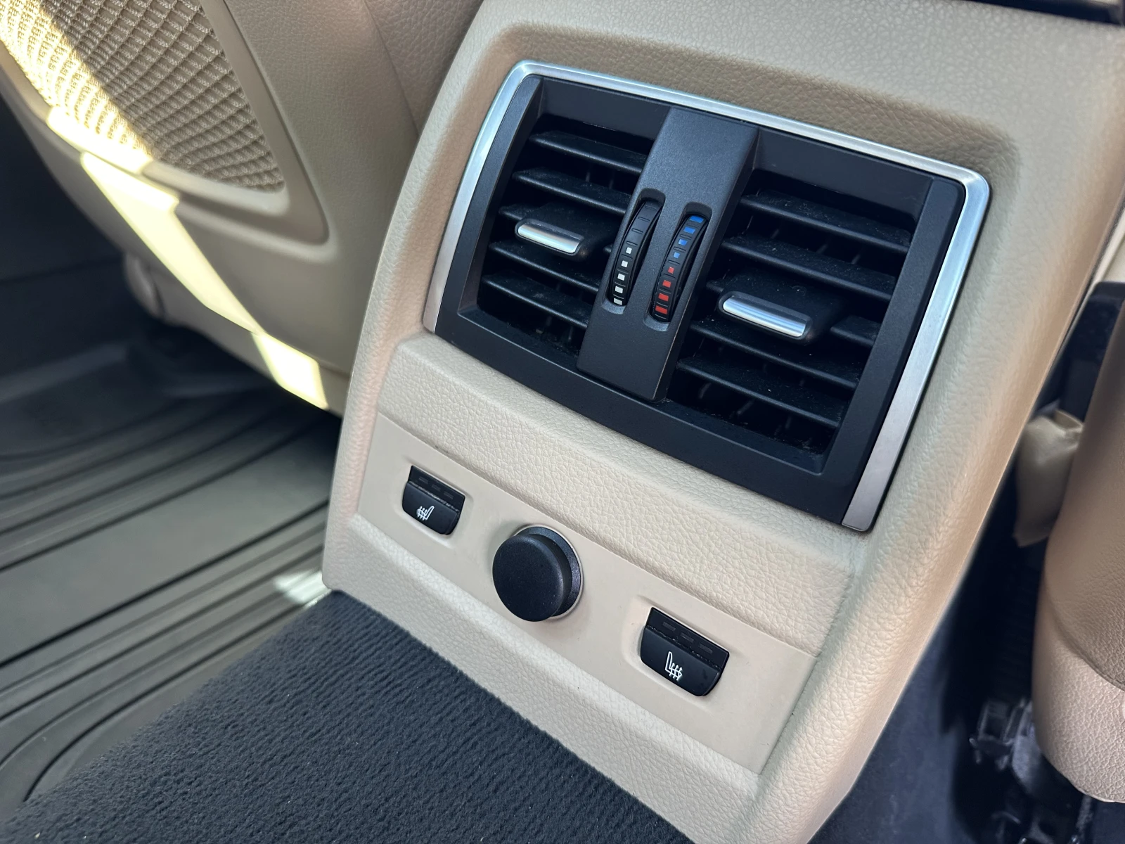 BMW 3gt 320d xDrive LED Luxury Line, снимка 16 - Автомобили и джипове - 54257019