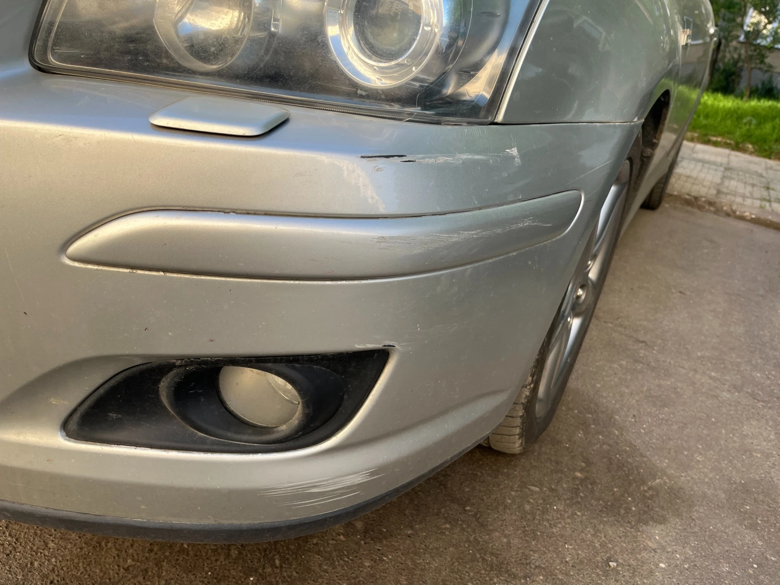 Toyota Avensis 2.2 D-CAT FACE - NAVI, снимка 15 - Автомобили и джипове - 54345854